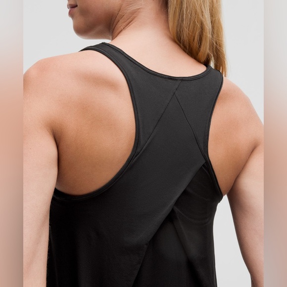 NWT Essential Tank Pleated - Picture 2 of 6